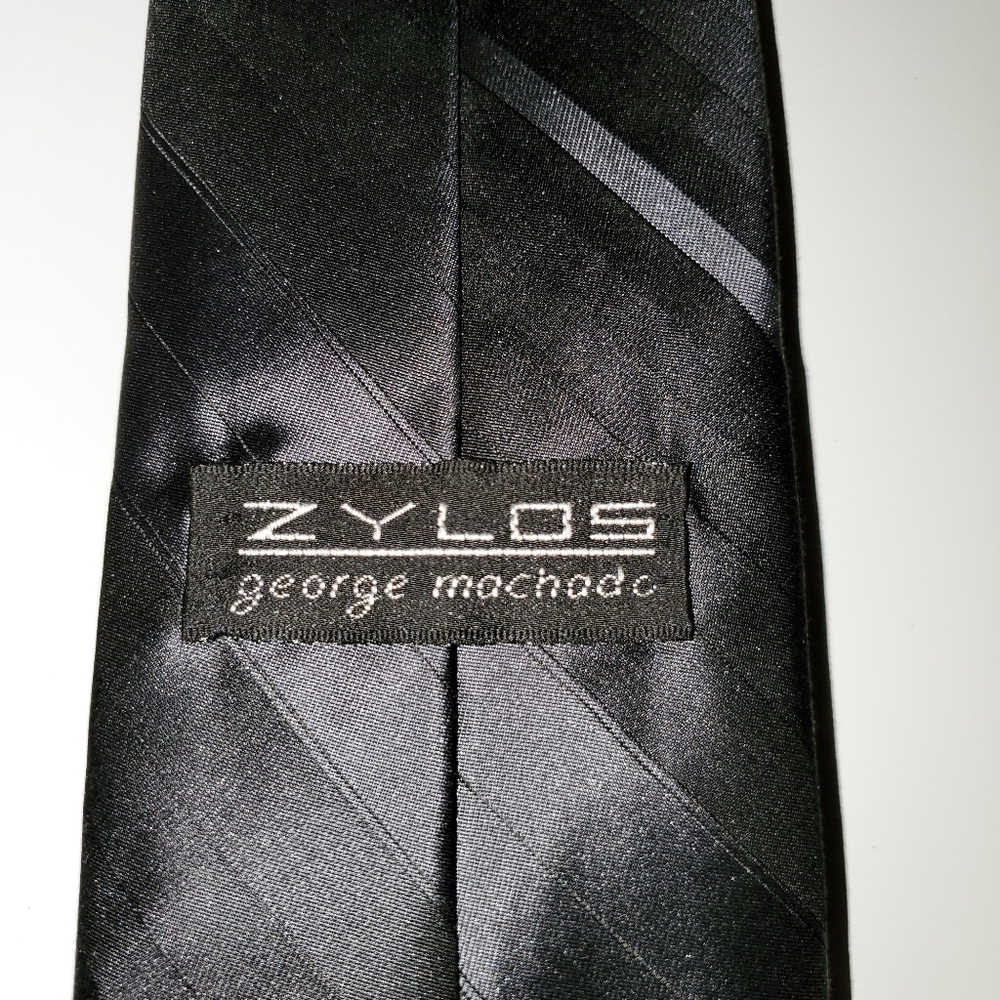Tie